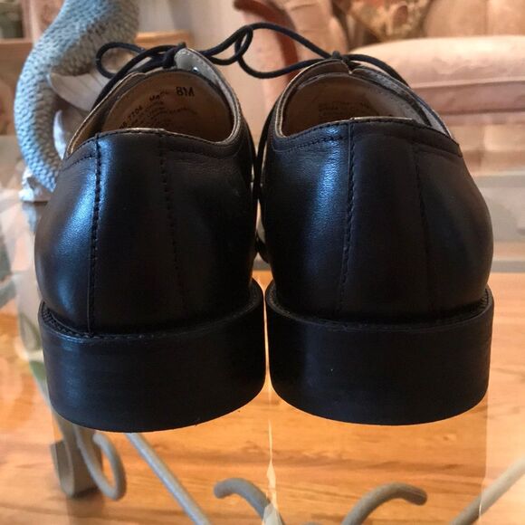 Chaps Men’s Black Leather Oxfords Sz 8 Near New - Picture 4 of 10